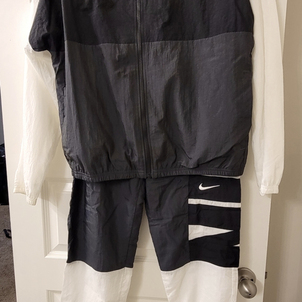 Nike track suit with top and bottom
